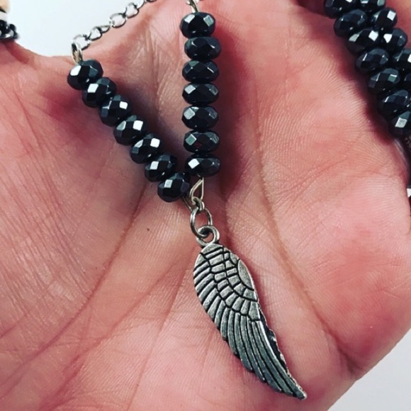 Hematite angel wing steel necklace + earrings - Picture 6 of 8